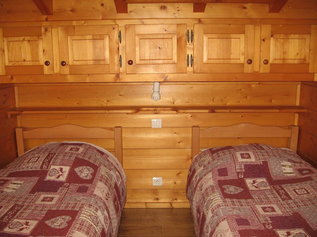 Chalet Jonquille 莱热 客房 照片