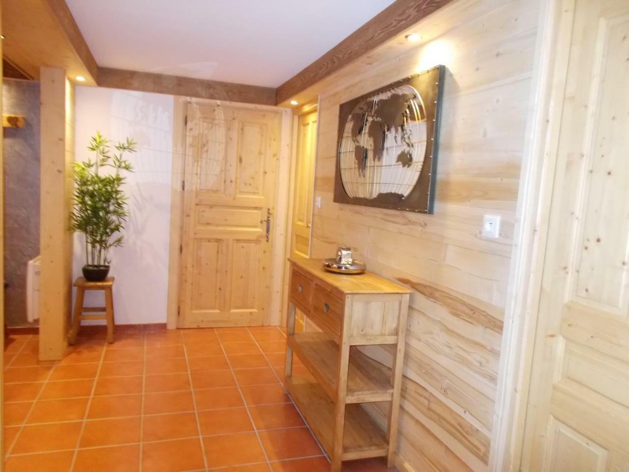 Chalet Jonquille 莱热 外观 照片